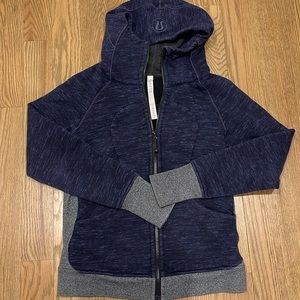 LULULEMON zip up hoodie size 8